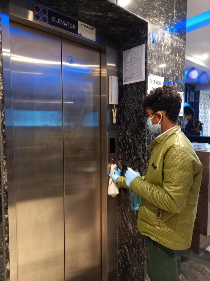 Olivia Hotels At Delhi Airport 뉴델리 외부 사진