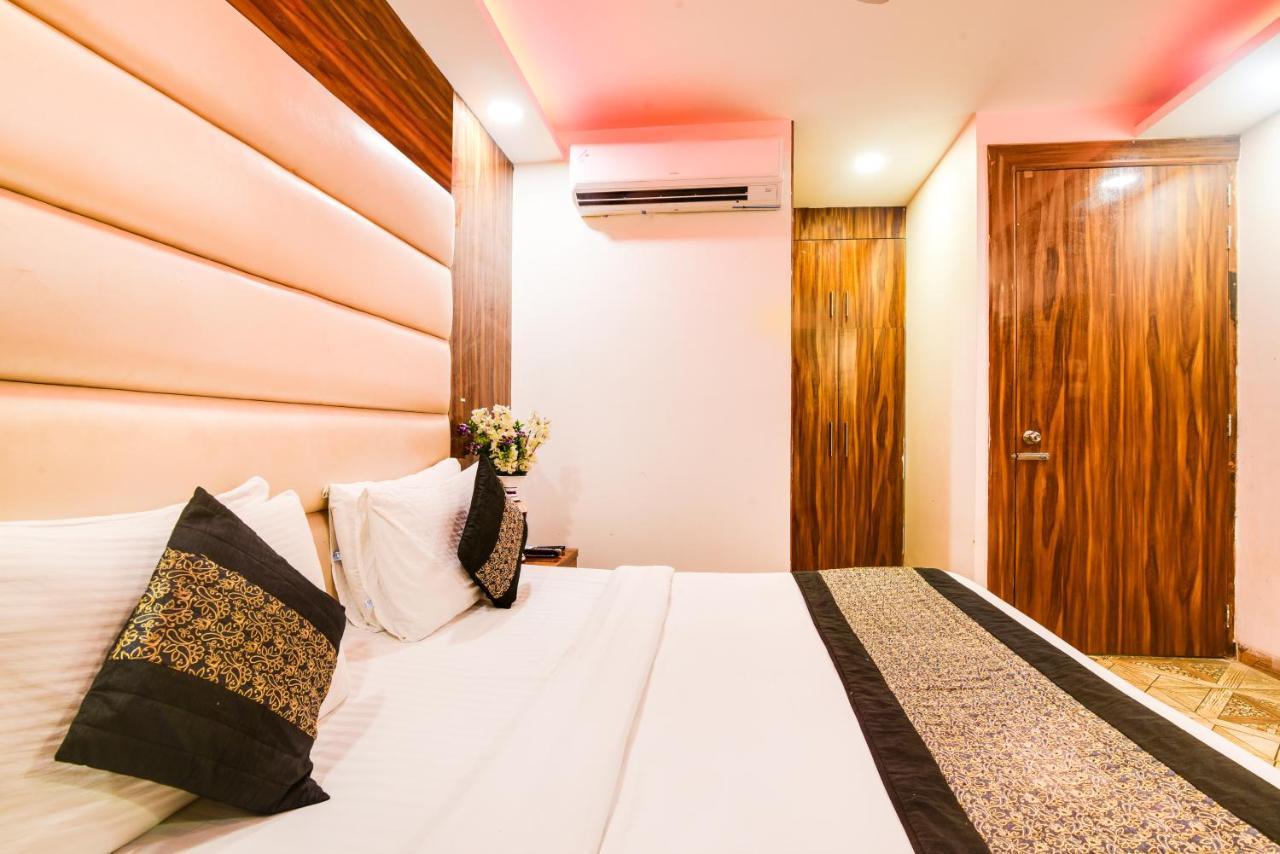 Olivia Hotels At Delhi Airport 뉴델리 외부 사진